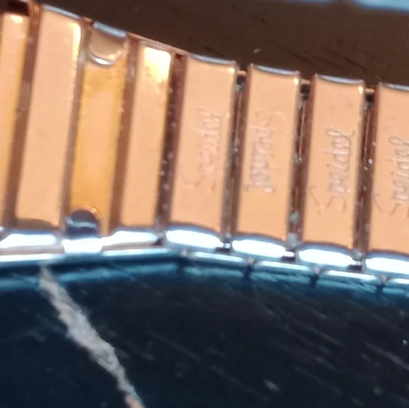 SOLD!! Vintage 18K Gold Plated Speidel Women's Watch w Diamond Accent! - Picture 7 of 9